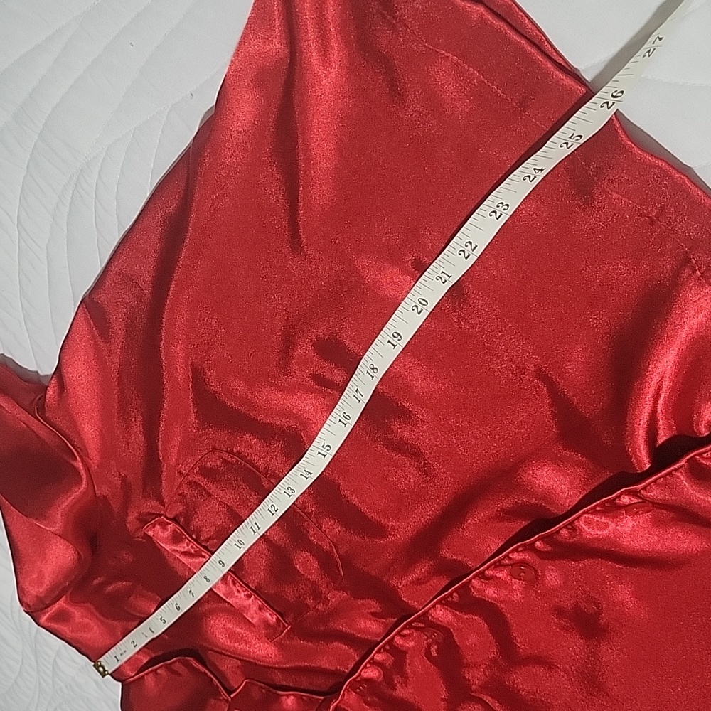 Morgan Tylor Women's Red Pajama Set Large - Picture 14 of 16
